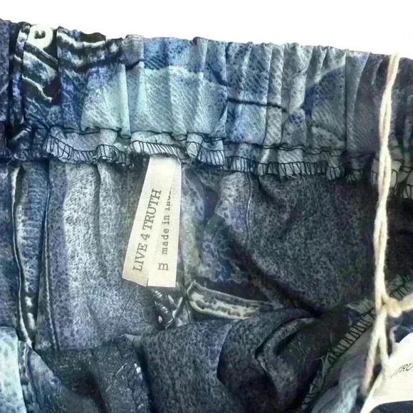 NWT Live 4 Truth Palazzo Straight Leg Print Maxi Pants Denim Design women Med. - Picture 4 of 13